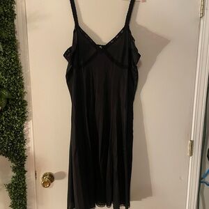 Vintage black slip size 44